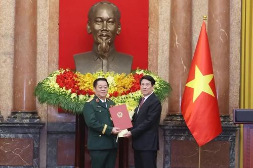 Chủ nhiệm Tổng Cục Chính trị Nguyễn Trọng Nghĩa được phong quân hàm Đại tướng