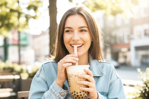 Nguy cơ bị 'bào mòn' gan thận từ món trà sữa giới trẻ mê mẩn