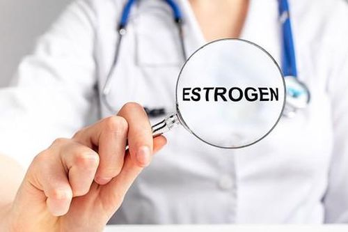 Estrogen có liên quan gì đến ung thư vú?