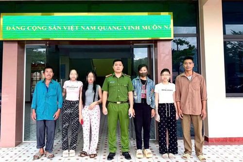 Công an phối hợp tổ chức 'Trẻ em Rồng Xanh' đưa 3 nạn nhân từ Myanmar về nước