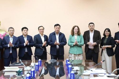 Thứ trưởng Bộ Y tế Đỗ Xuân Tuyên làm việc với Hiệp hội Công nghệ y tế tiên tiến – AdvaMed, Hoa Kỳ