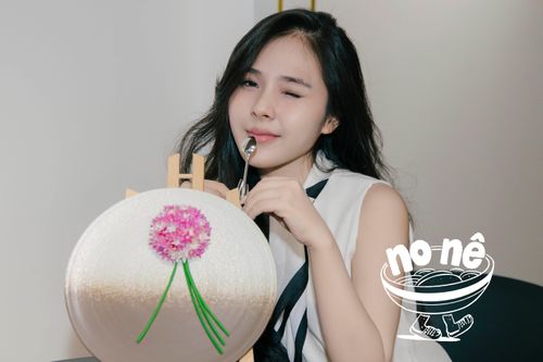 Ăn kem 'đào đất' tại quán mới nổi ở TP.HCM, mỗi lượt chỉ đón 10 khách