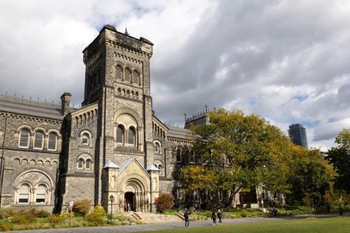 Canada từ chối hầu hết đơn du học từ Ấn Độ