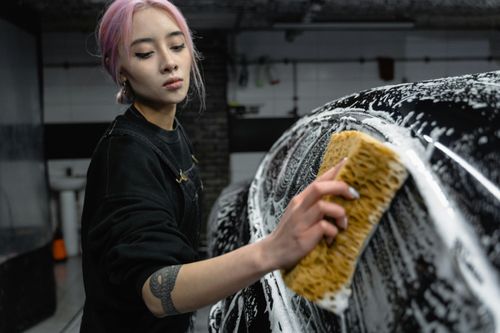 Nghề ô sin cho người giàu kiếm thu nhập 100.000 USD
