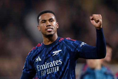Ngoại hạng Anh lại áp đảo ở Champions League