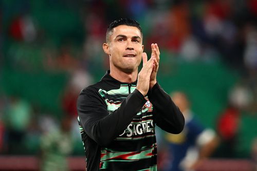 Thứ đắt tiền nhất Ronaldo từng mua
