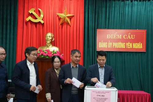 Phường Yên Nghĩa: tiếp nhận hơn 110 triệu đồng ủng hộ đồng bào vùng lũ và người nghèo