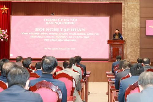 Cán bộ Thủ đô được bồi dưỡng nghiệp vụ nội chính, phòng chống tham nhũng