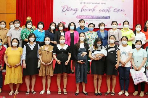 Biểu tượng của tình người và sự hồi sinh