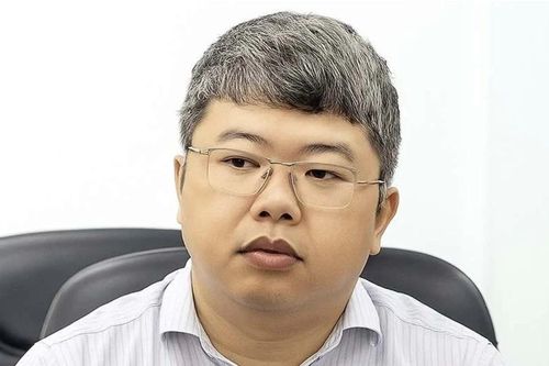 Hành trình đáng nể của tân giáo sư trẻ nhất 2025 Trần Quốc Trung