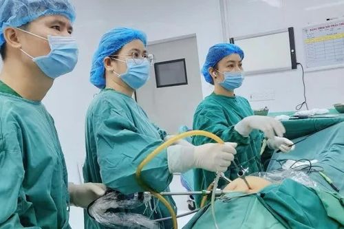 Cứu bệnh nhân nữ 58 tuổi bị tắc ruột do dây chằng bất thường