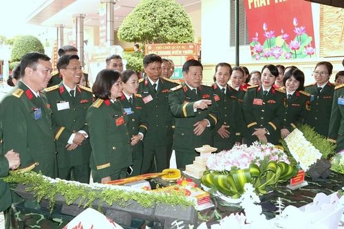 Các tổ chức quần chúng góp phần xây dựng Binh chủng Công binh vững mạnh