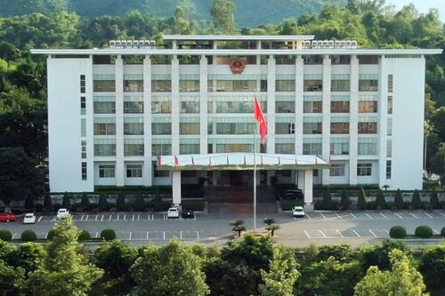 Đề xuất cho 1.700 cán bộ Lào Cai tiếp tục làm việc tại trụ sở cũ