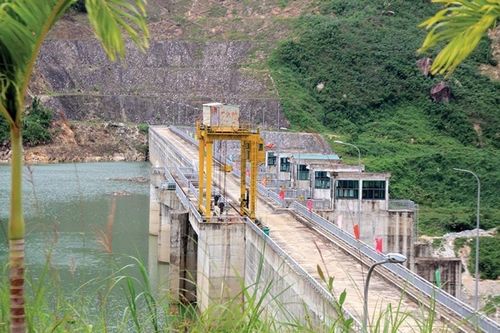 Quảng Ngãi siết chặt an toàn hồ chứa, Thủy điện Đakđrinh chủ động đón lũ an toàn