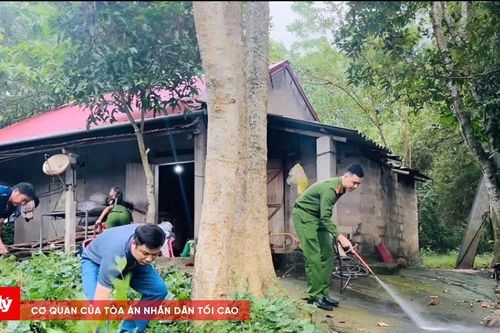 Khi công an xã 'mang hơi ấm' đến với người dân khó khăn
