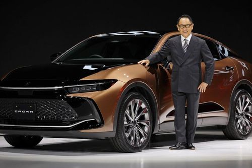 Toyota và BMW chứng minh ngành công nghiệp ô tô đã quá vội vàng với điện khí hóa