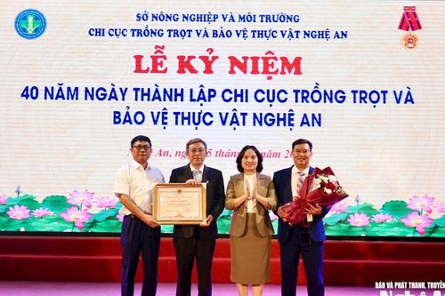 Chi cục Trồng trọt và Bảo vệ thực vật Nghệ An kỷ niệm 40 năm xây dựng và trưởng thành