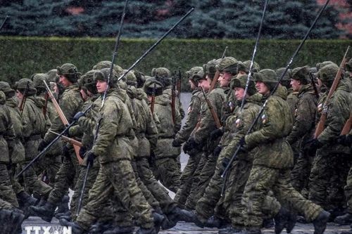 Tổng thống Putin ký thành luật huy động quân dự bị bảo vệ các nhà máy lọc dầu