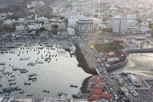 Yemen: Xe khách bốc cháy sau va chạm, ít nhất 34 người thiệt mạng