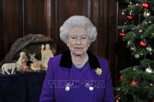 Cơ hội chiêm ngưỡng di sản thời trang của Nữ hoàng Anh Elizabeth II