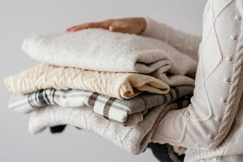 Mẹo đơn giản giúp áo len luôn mềm mịn, bền đẹp như mới suốt mùa đông