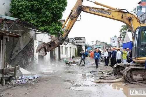 Hà Nội cưỡng chế thu hồi đất làm tuyến đường 'đắt nhất hành tinh'
