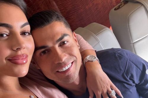 Cristiano Ronaldo tiết lộ thời điểm tổ chức đám cưới