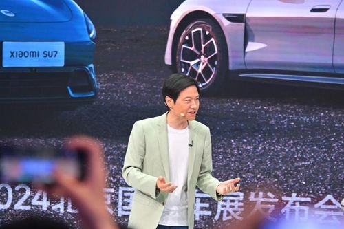 Trung Quốc: CEO các tập đoàn lớn 'đổ bộ' TikTok, trở thành ngôi sao mạng xã hội