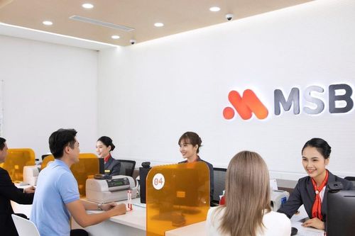Trải nghiệm nghiệp vụ: Khoảng cách từ giảng đường đến nhà băng