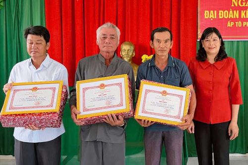 Xã Cô Tô tổ chức Ngày hội Đại đoàn kết toàn dân tộc năm 2025