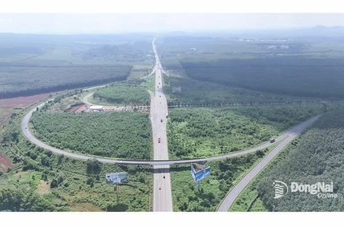 Trễ hẹn giao mặt bằng đường cao tốc Dầu Giây - Tân Phú