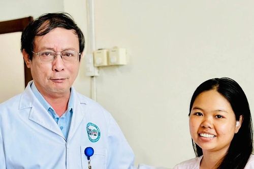 Gia Lai: 60 phút căng thẳng cứu sống bệnh nhân sốc mất máu do băng huyết sau sinh