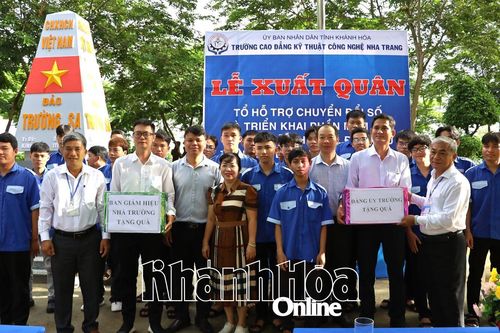 Trường Cao đẳng Kỹ thuật Công nghệ Nha Trang ra quân hỗ trợ chuyển đổi số, triển khai KPI tại các xã