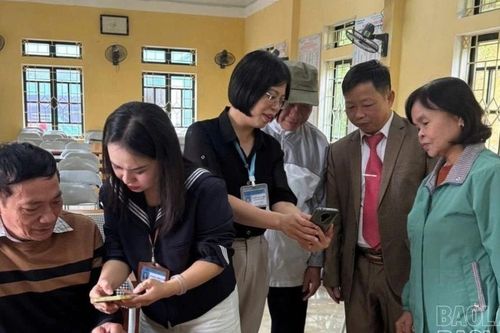 Phường Yên Bái phát động chiến dịch '60 ngày chuyển động số cùng Nhân dân'