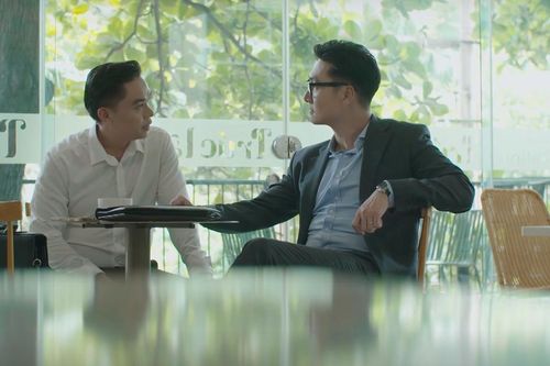 Lằn ranh tập 4: Phó Bí thư Sách bị sếp cũ nhờ 'kiếm ghế'