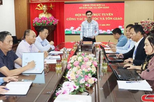 Triển khai công tác dân tộc và tôn giáo
