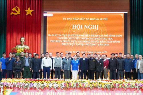 Ra mắt mô hình điểm 'Người có uy tín tham gia tuyên truyền, phổ biến pháp luật; vận động người dân chấp hành pháp luật tại địa phương'