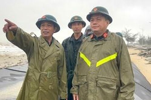 Tăng cường lãnh đạo, chỉ đạo công tác phòng, tránh, ứng phó với bão số 13
