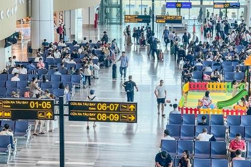 Rà soát quy trình kiểm tra hành lý xách tay để tránh ùn tắc, tạo thuận lợi cho hành khách