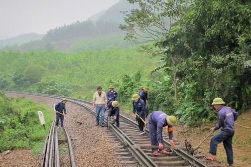 Mở đường cho xã hội hóa đầu tư hạ tầng đường sắt