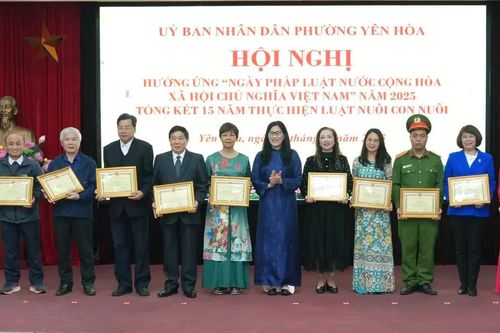 Phường Yên Hòa hưởng ứng Ngày Pháp luật Việt Nam