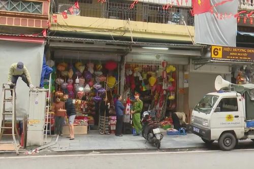 Cao điểm xử lý vi phạm giao thông đô thị dịp cuối năm