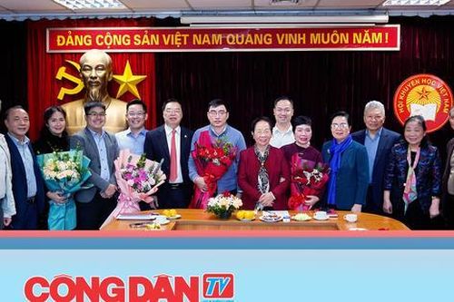 Hội Khuyến học Việt Nam tôn vinh các tác giả, nhóm tác giả đạt Giải Nhân tài Đất Việt 2025 lĩnh vực Y Dược, Tuổi trẻ sáng tạo