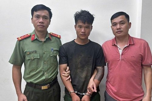 Bắt giữ khẩn cấp Nguyễn Văn Long sinh năm 2007