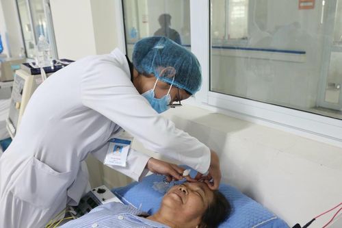 Liệt dây thần kinh số 7 gia tăng khi giao mùa