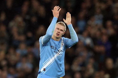 Haaland đi vào lịch sử Champions League