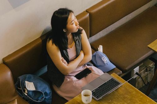 'Thế hệ không thể tuyển dụng được' kiệt sức đi xin việc