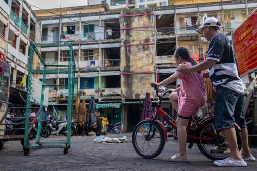 Đề xuất cho phép phá dỡ sớm chung cư cũ, tránh 'bom nổ chậm'