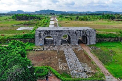 Thành nhà Hồ: Kiên trì bảo tồn, từng bước phát huy giá trị di sản