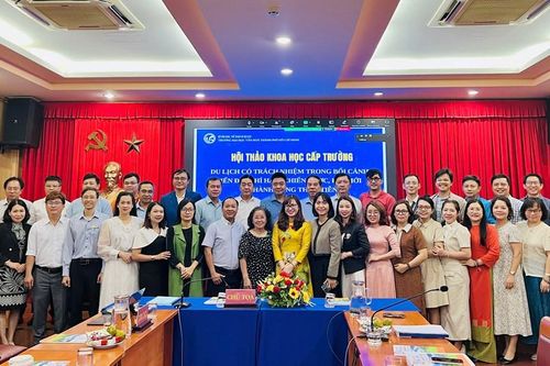 Du lịch có trách nhiệm trong bối cảnh biến đổi khí hậu